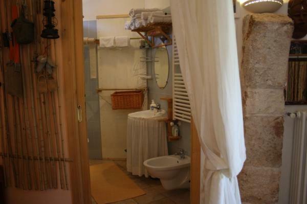 Mini Suite Alla Cascata โนซิ ภายนอก รูปภาพ